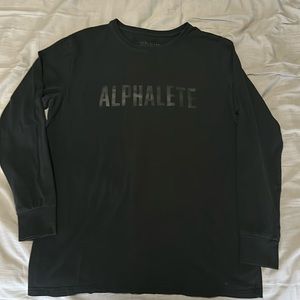 Alphalete - black long sleeve workout tee - Large